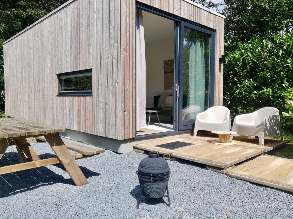 Modern Tiny House Op Rustig Watersportpark Villa Elahuizen Exterior photo